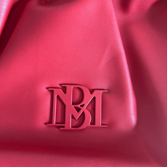 BADGLEY MISCHKA Vegan Leather LOGO CROSSBODY red bag - Picture 10 of 11